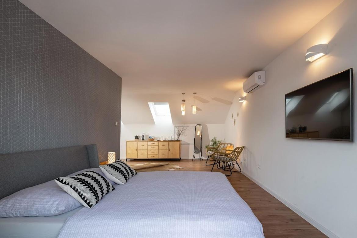 Apartman Pod Vezou 1 班斯卡-比斯特里察 外观 照片